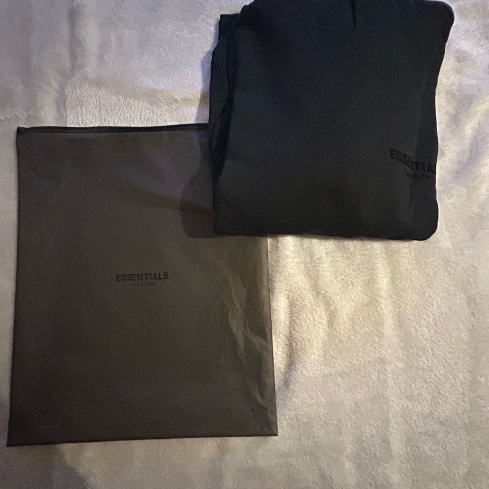 Essentials Black Sweatshirt